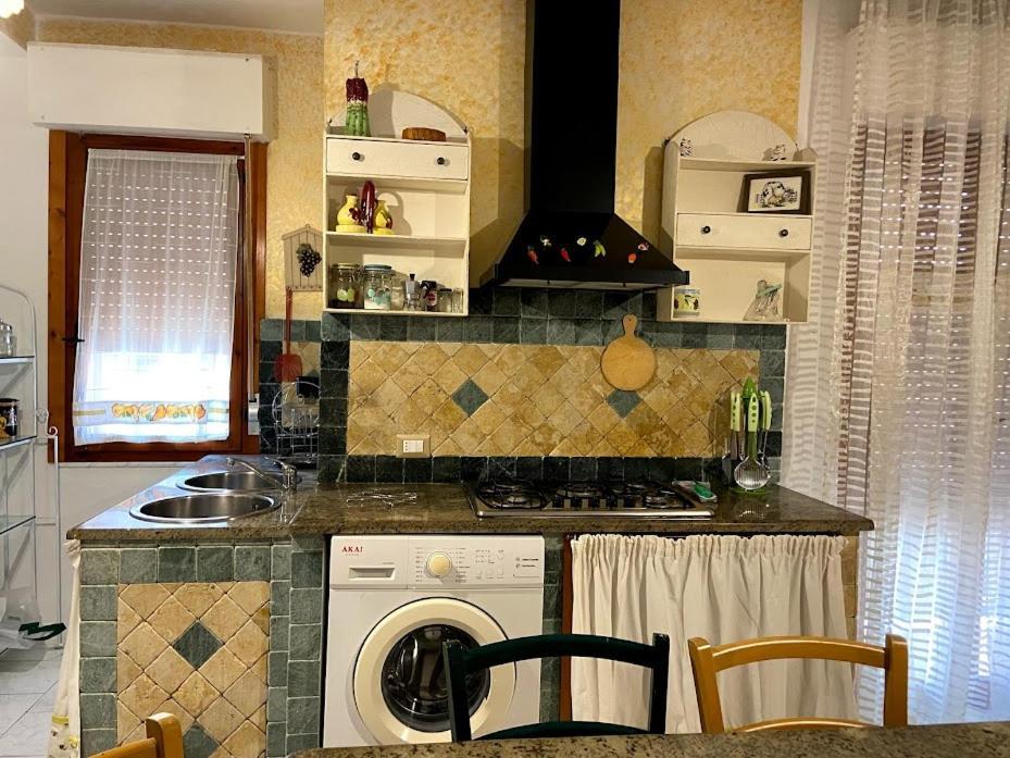 Casa Vacanze Margherita ปอร์โตตอร์เรส ภายนอก รูปภาพ
