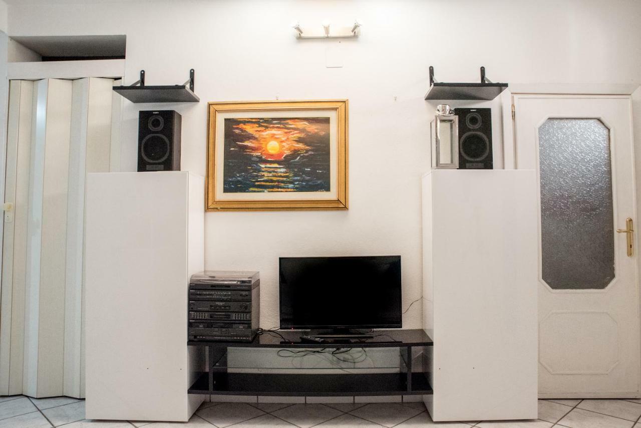 Casa Vacanze Margherita ปอร์โตตอร์เรส ภายนอก รูปภาพ